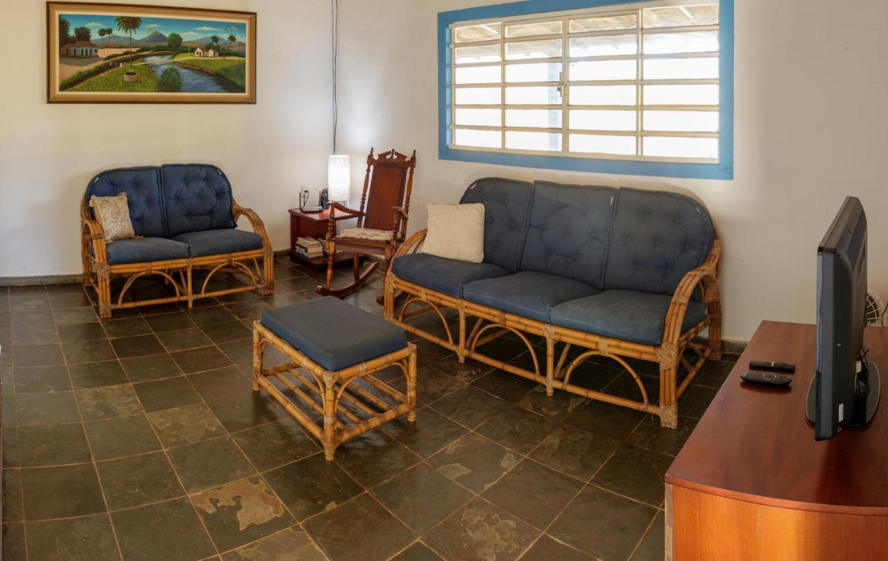 Fazenda Com Piscina E Churrasqueira Br-135 Proximo Curvelo Corinto E Morro Da Garca Kültér fotó